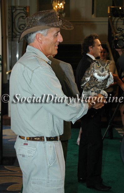 Jack Hanna with owl